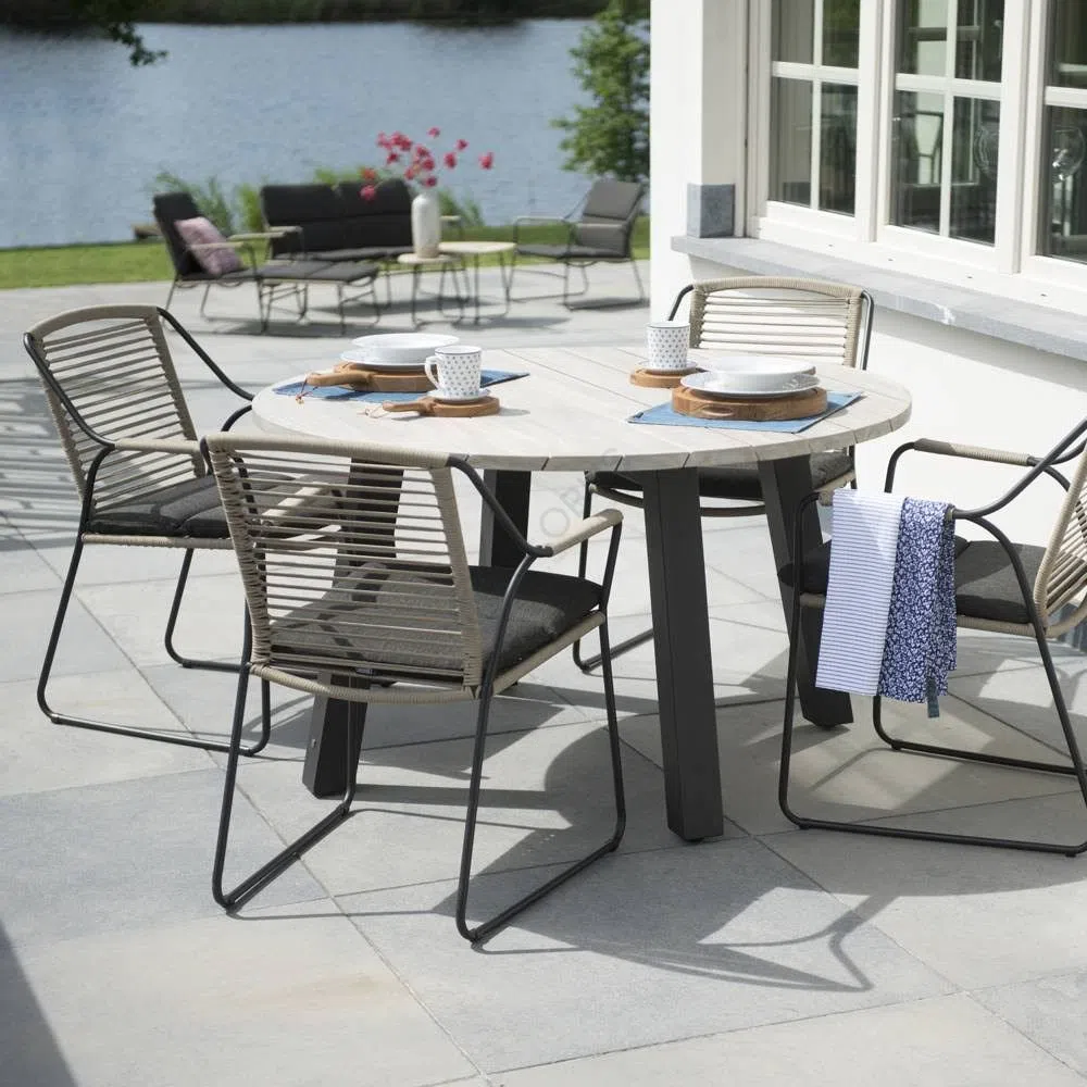 Outdoor dining table 4 SEASONS OUTDOOR Derby