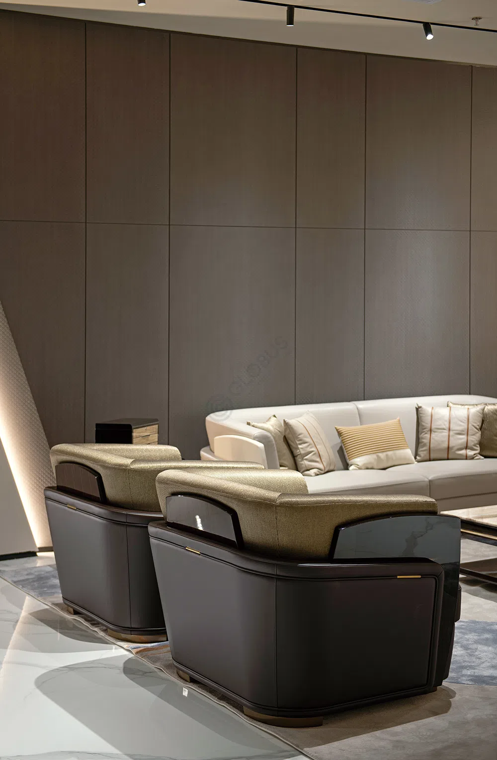 Armchair TURRI Blanche