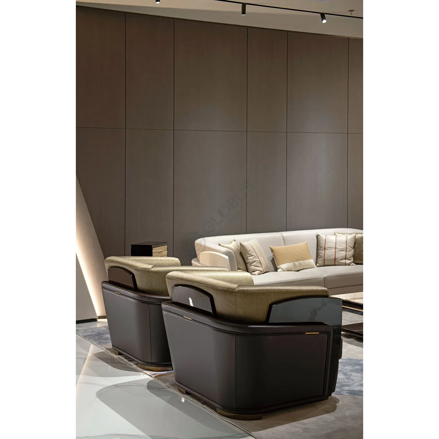 Armchair TURRI Blanche