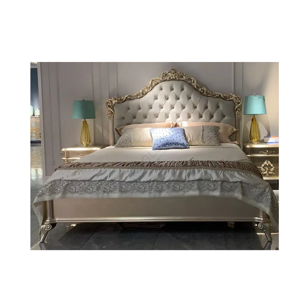 Bed Almeda