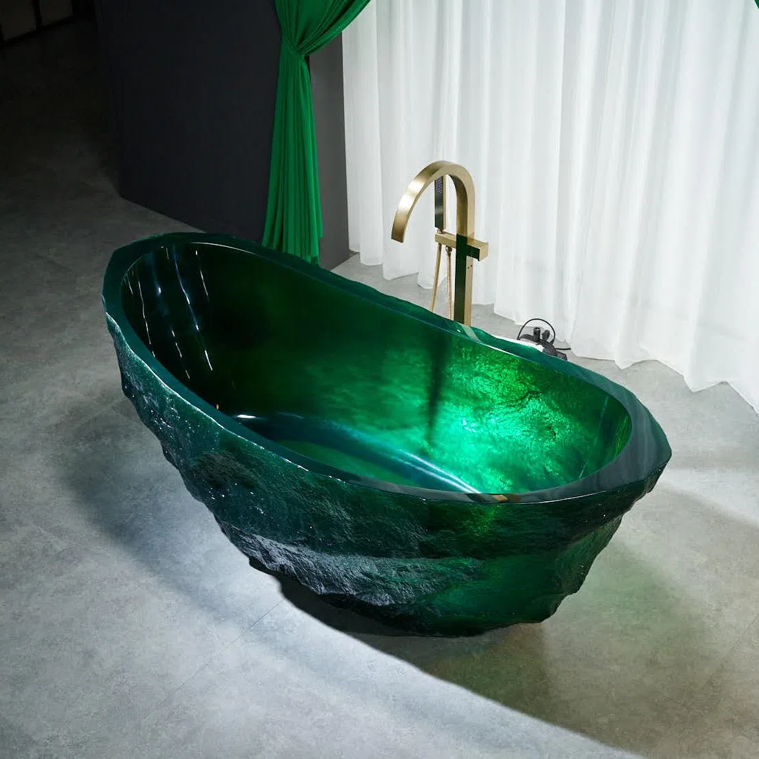 Bathtub Uniquevo