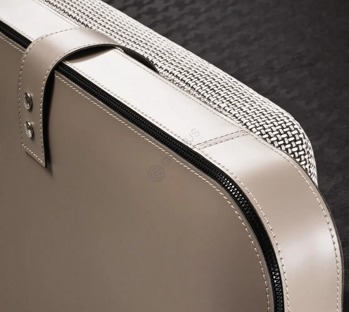 Bed MINOTTI Tatlin Soft