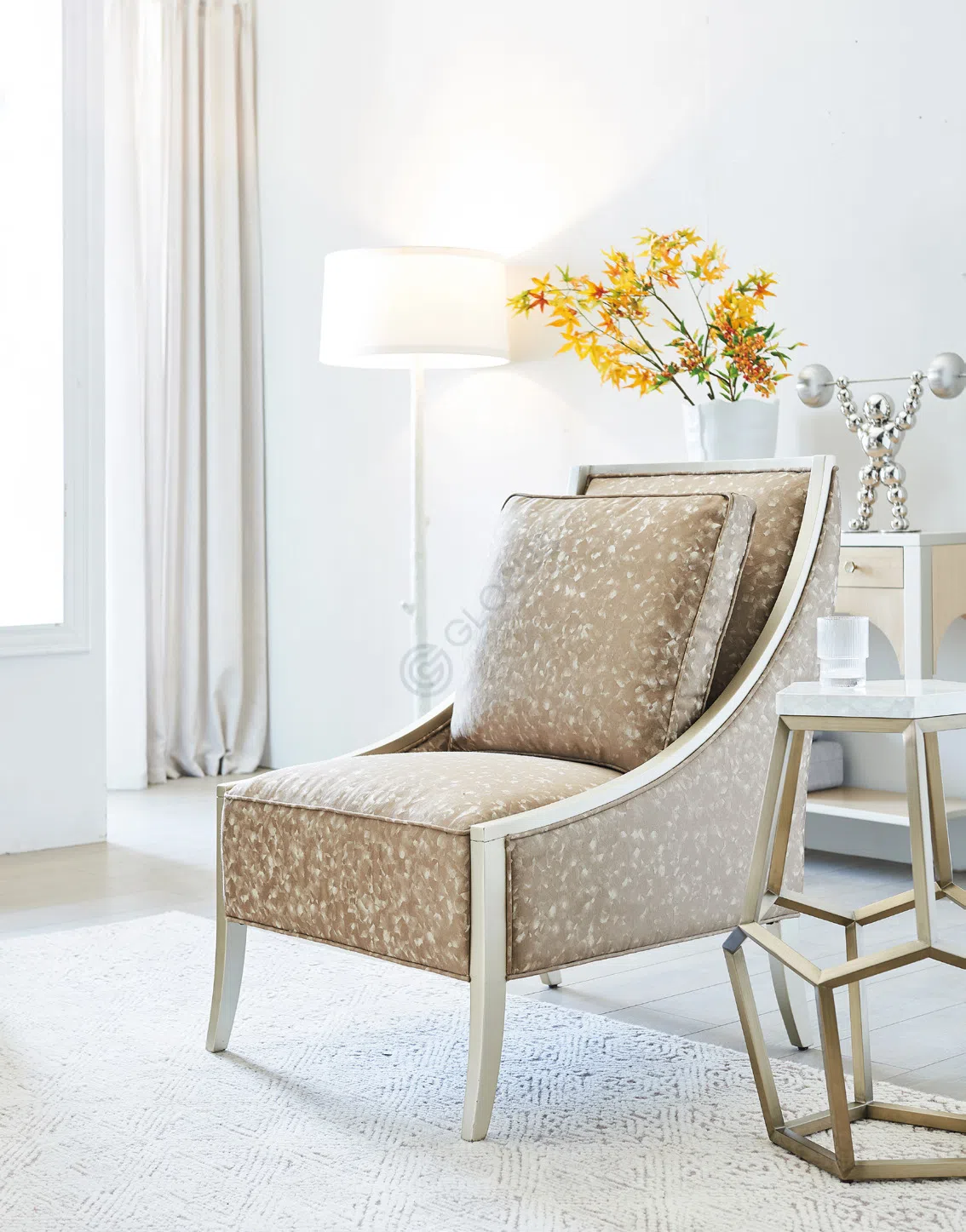 Armchair CARACOLE A Fine Line