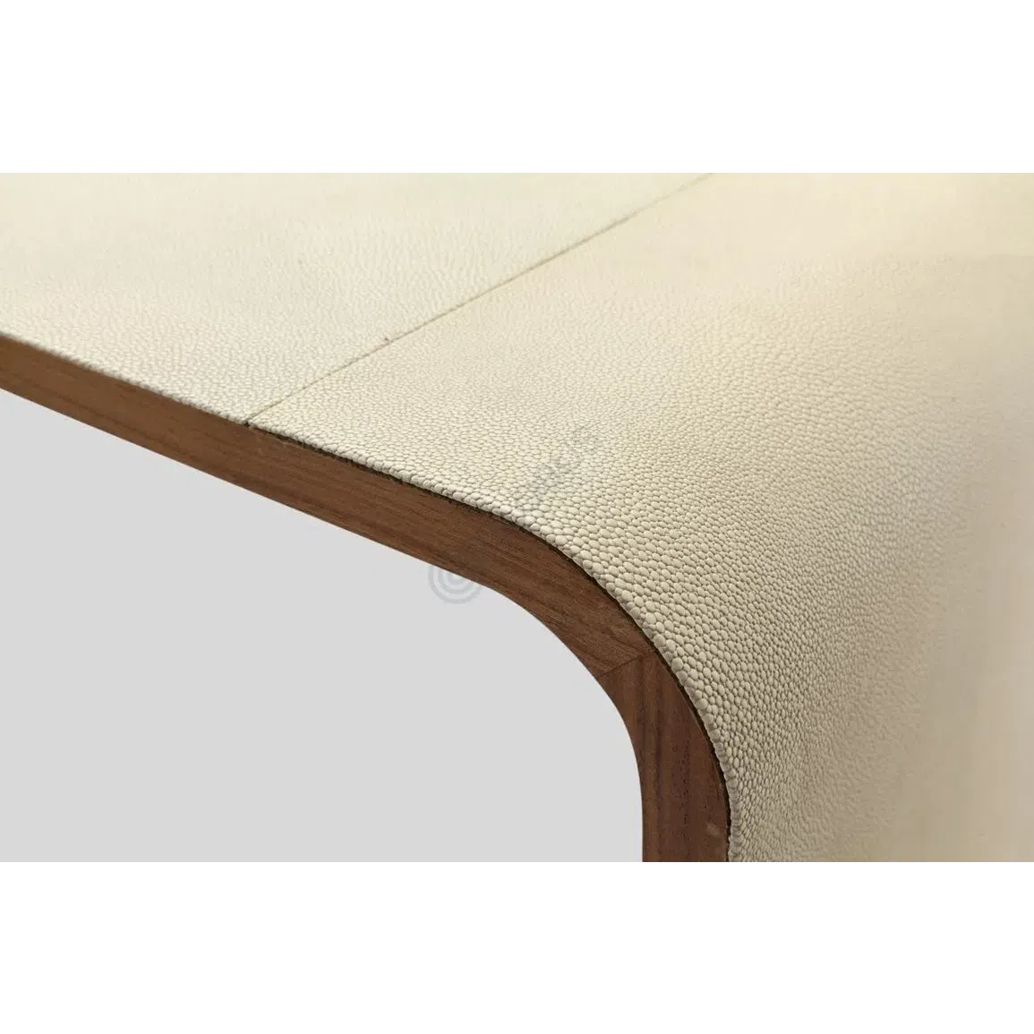 Журнальный столик Kraven