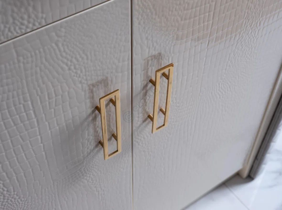 Sideboard Drusilliana