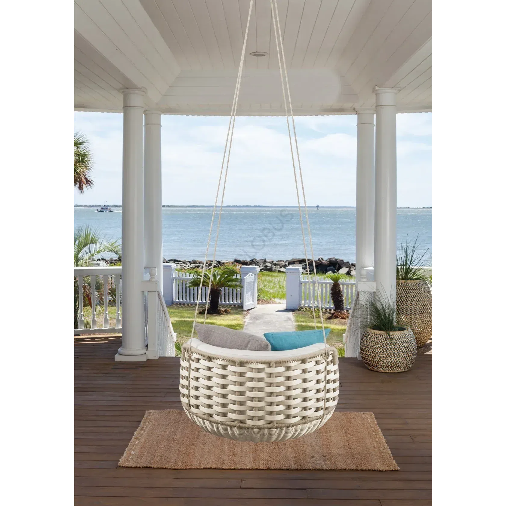 Уличное кресло-качель DEDON Swingrest