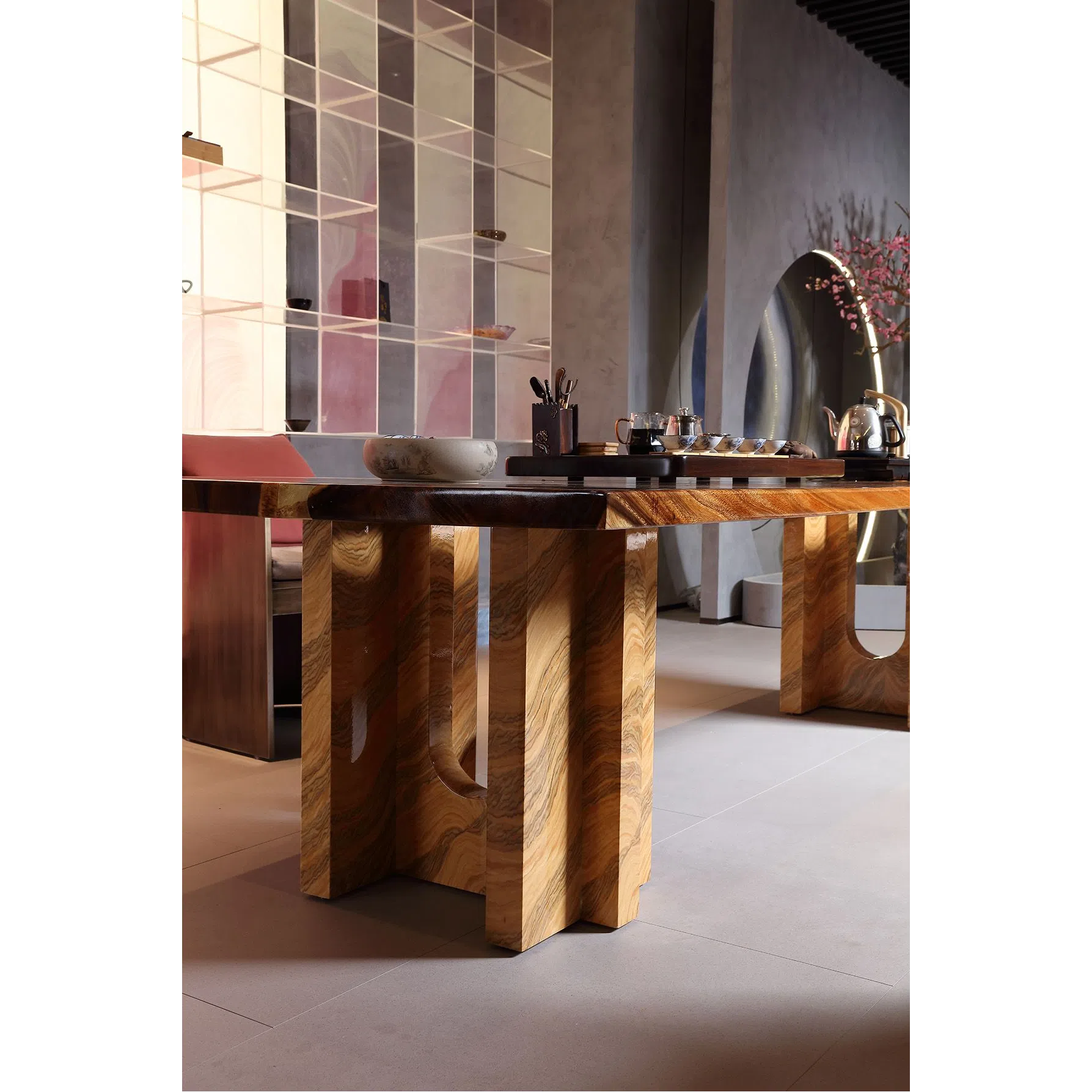 Обеденный стол Tartine