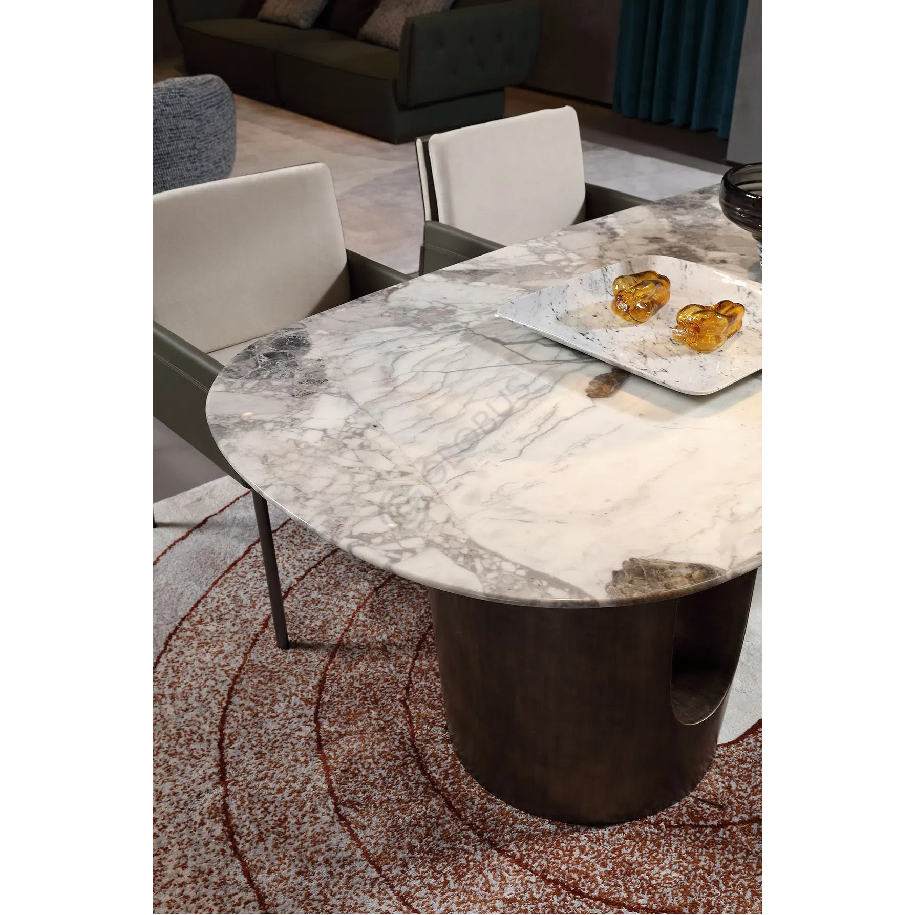 Обеденный стол Vellutato