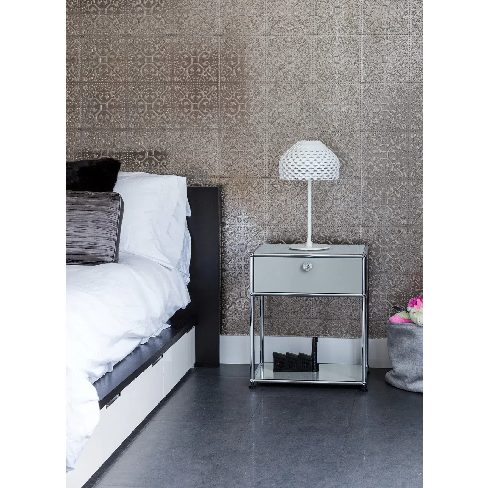 Bedside table USM Haller