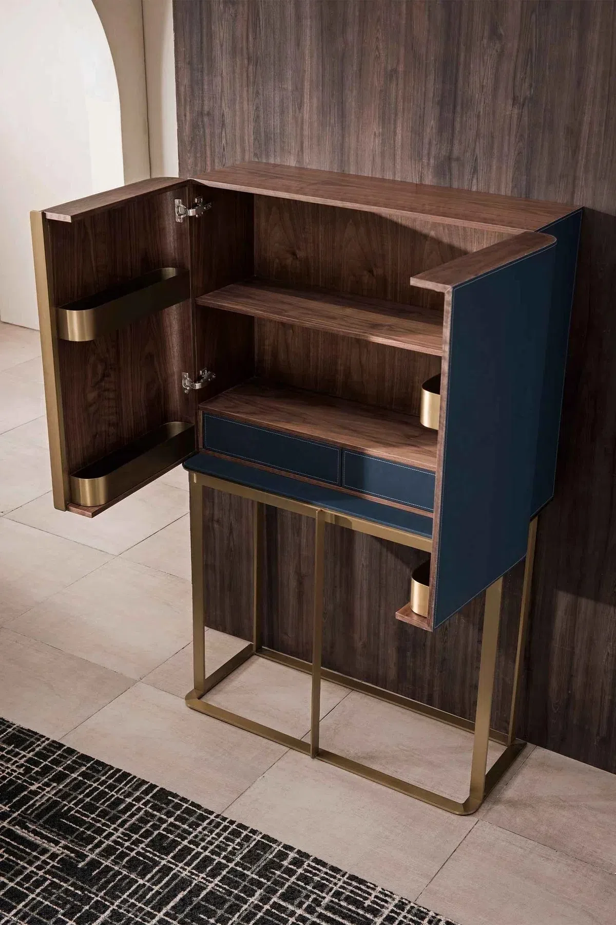 Wine cabinet Contempli