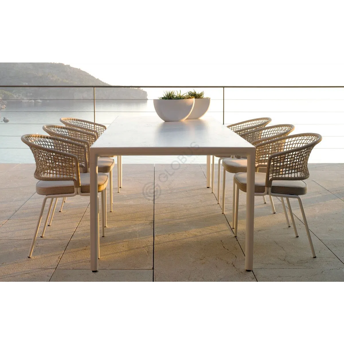 Outdoor dining table TRIBU Illum