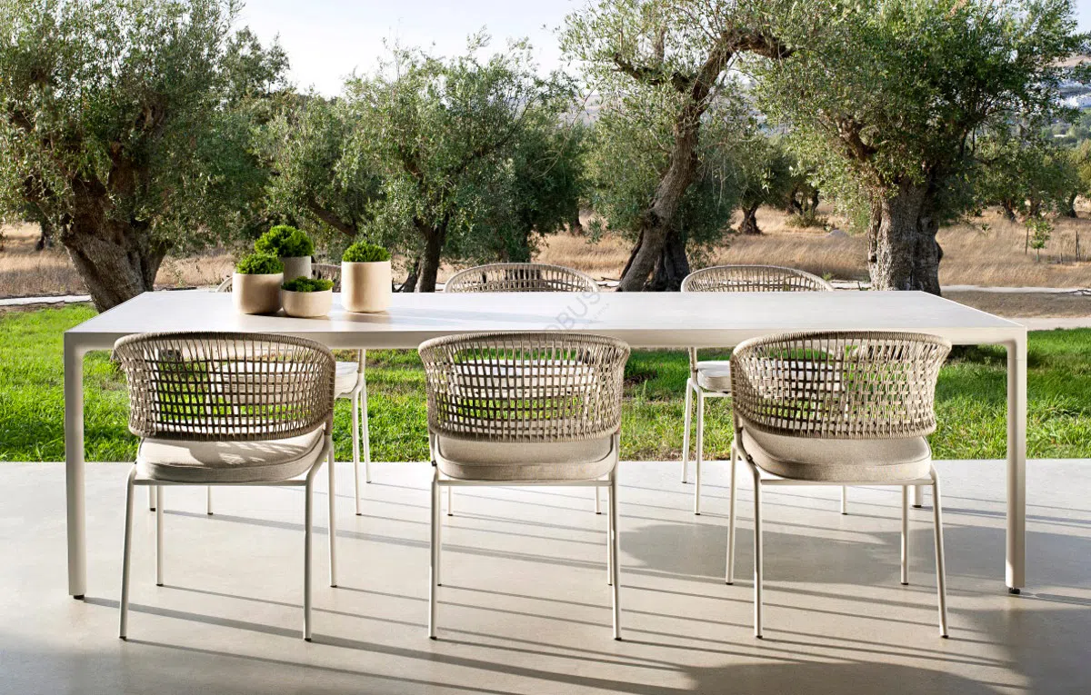 Outdoor dining table TRIBU Illum