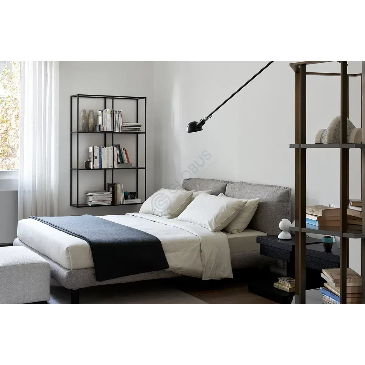 Bed MERIDIANI Oliver