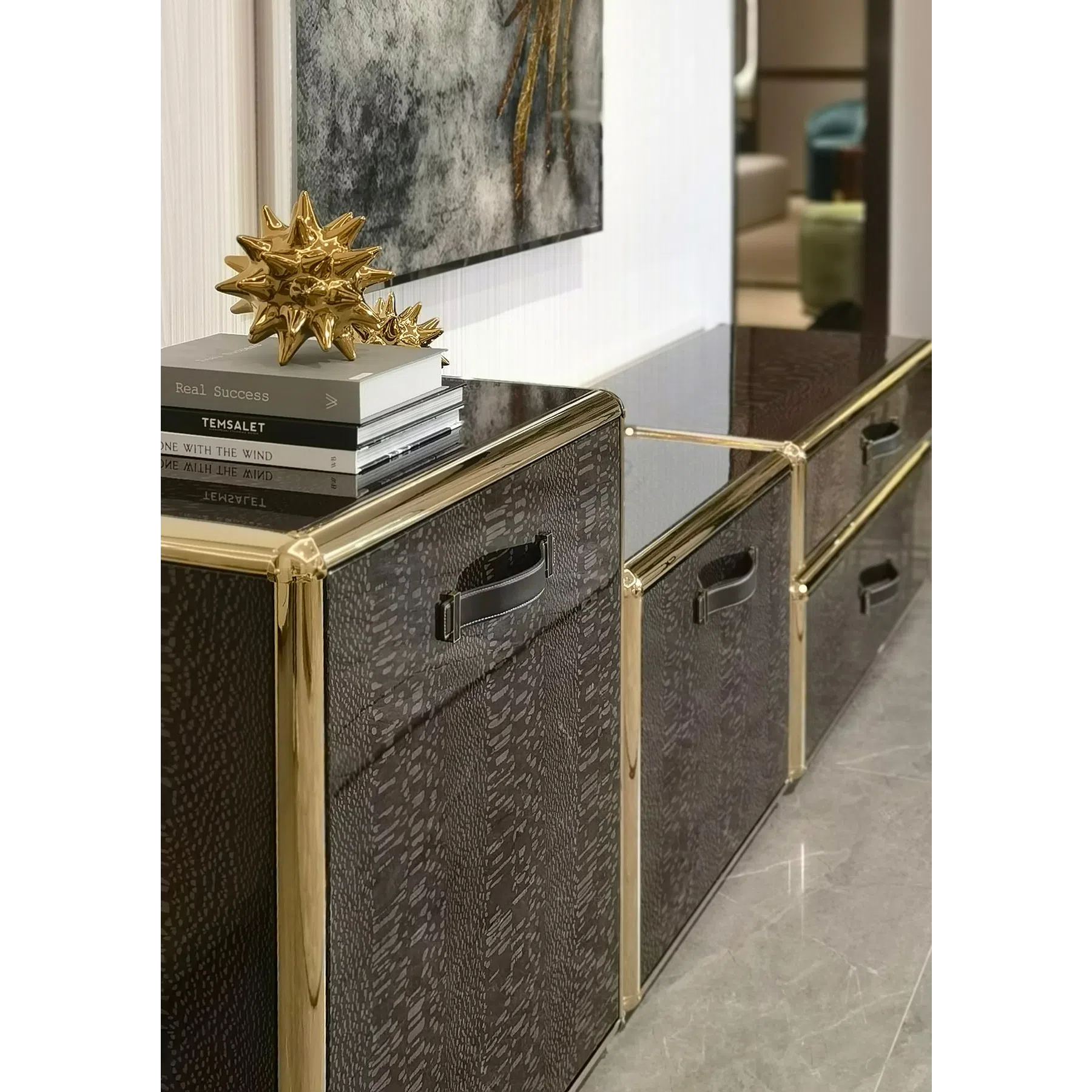 TV stand Romanticismo