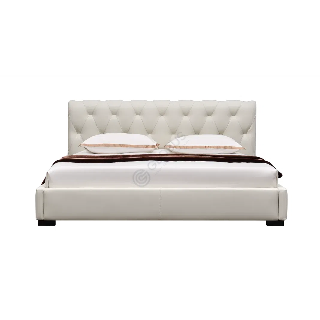Bed POLTRONA FRAU Bluemoon