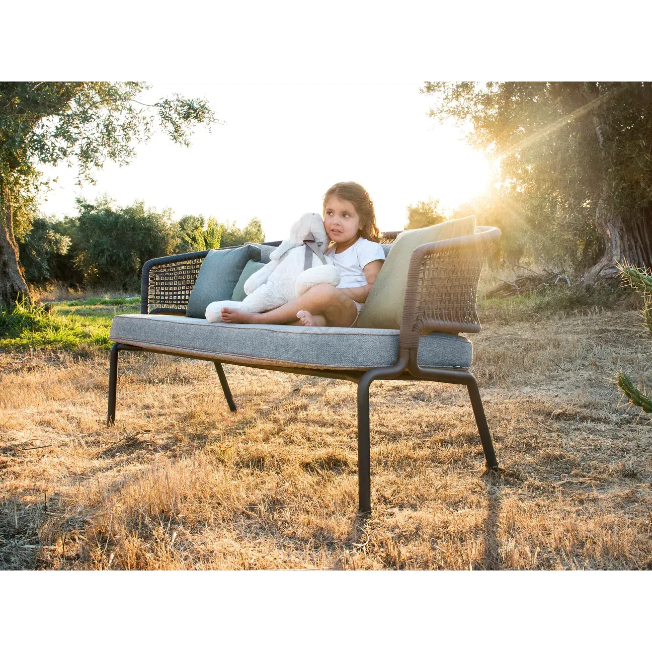 Outdoor sofa TRIBU Contour
