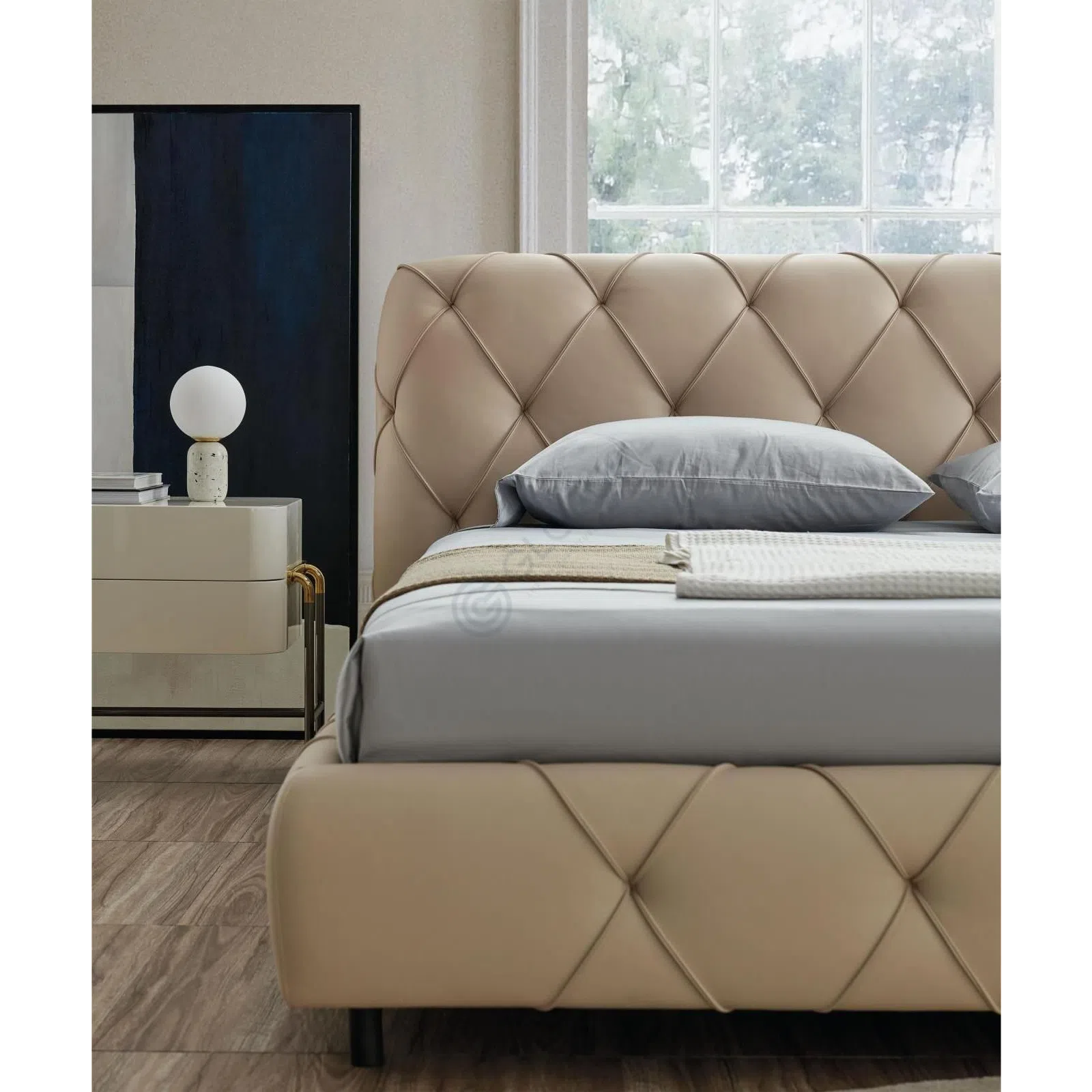 Bed POLTRONA FRAU Flair