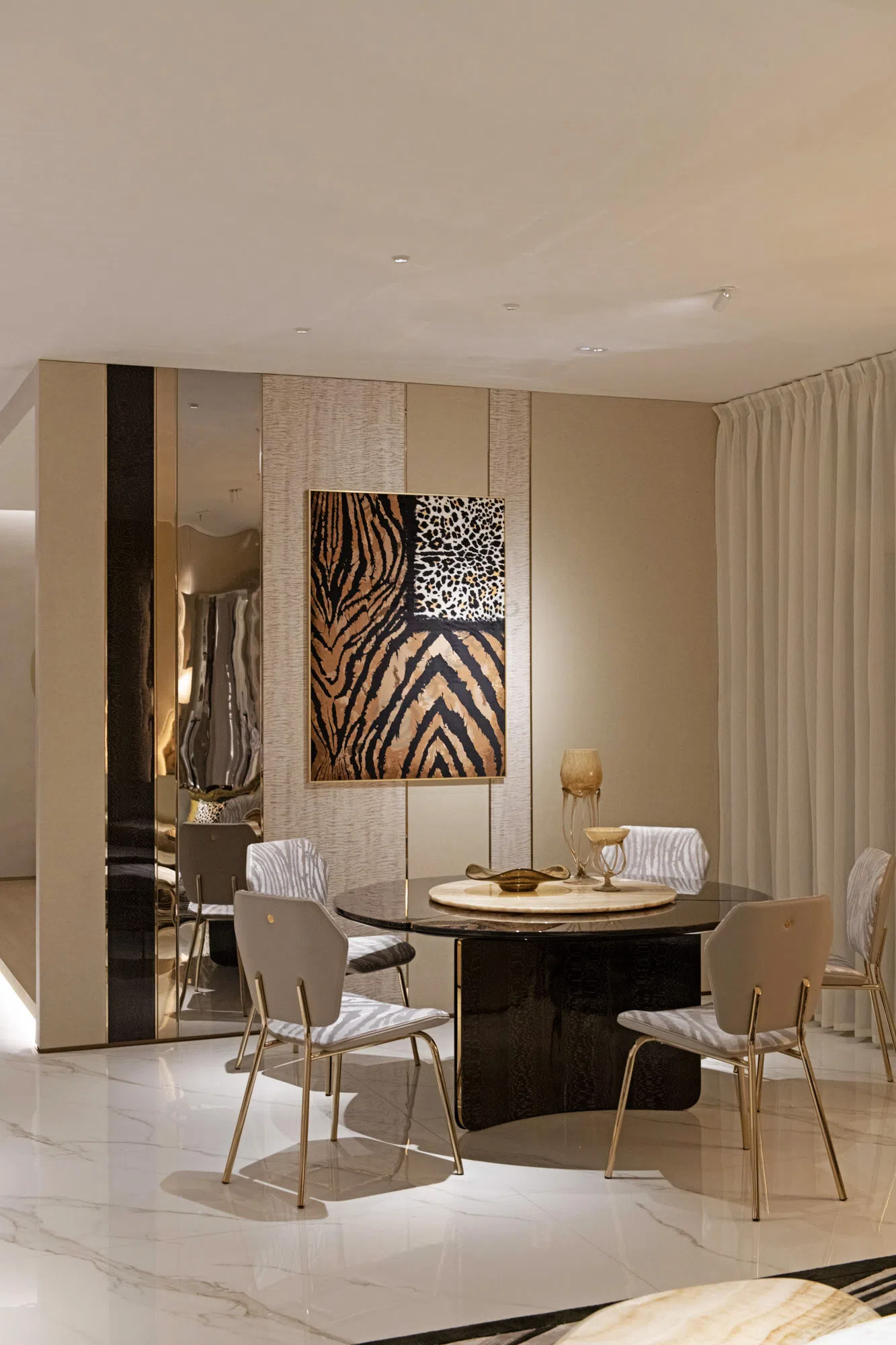 Dining table Yasminda