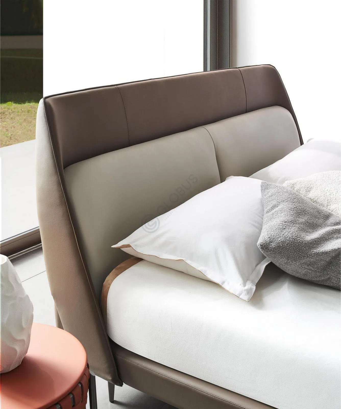 Bed POLTRONA FRAU Coupe