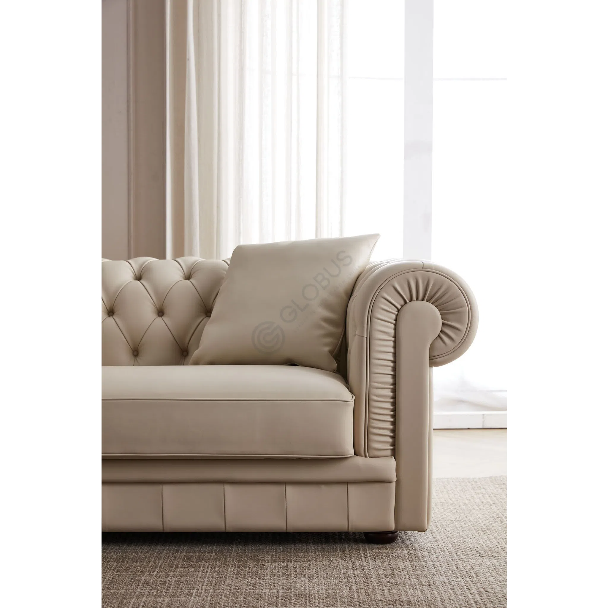 Sofa POLTRONA FRAU Chester One