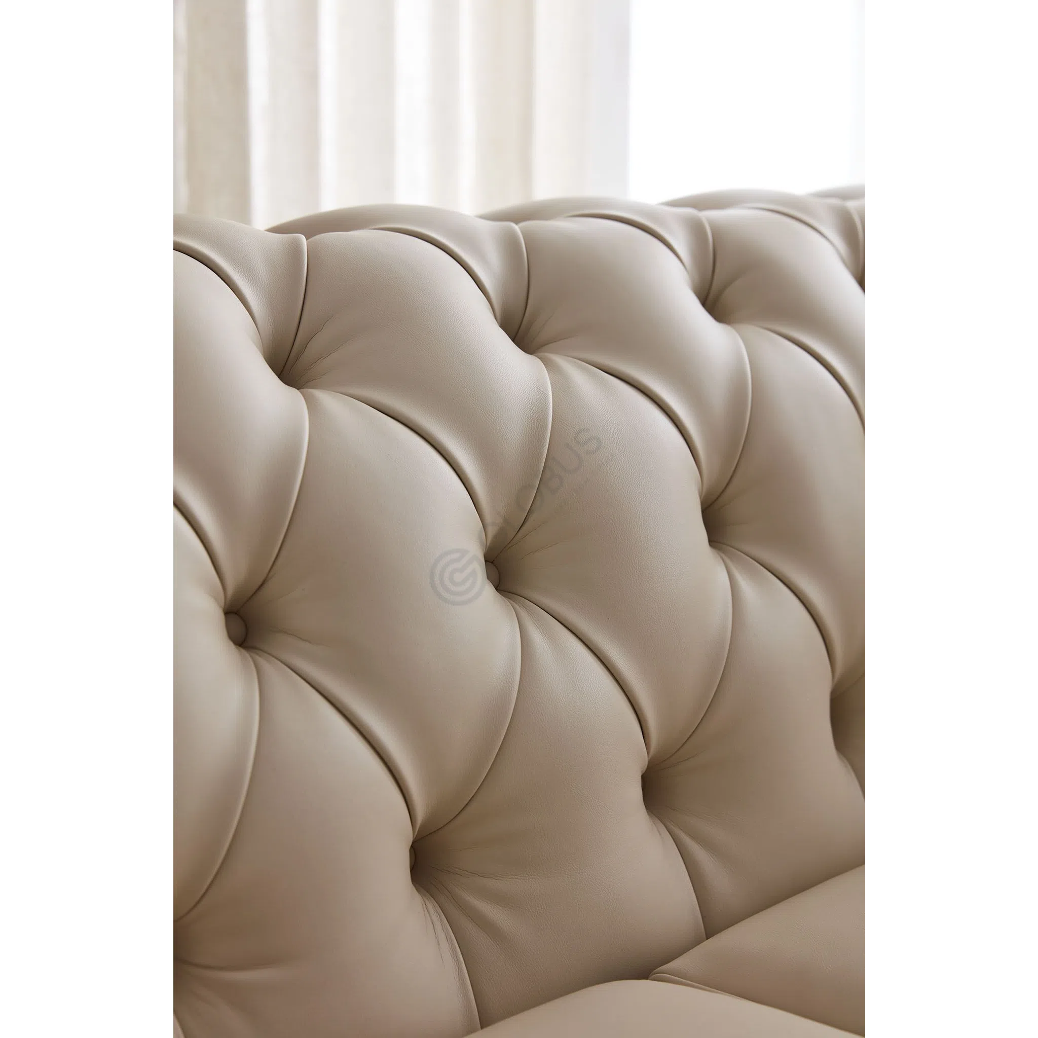 Sofa POLTRONA FRAU Chester One