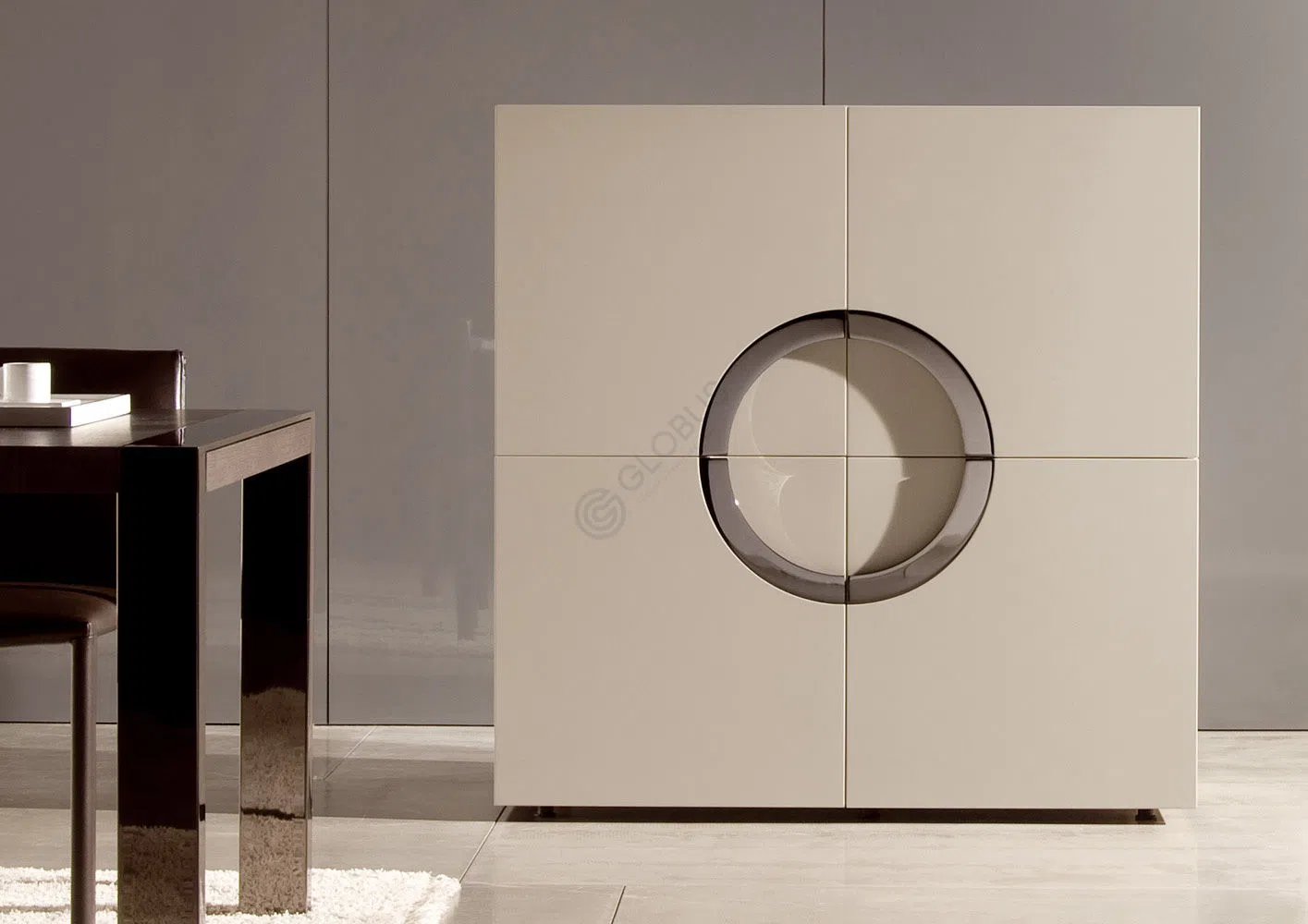 Jewelry cabinet MINOTTI Archipenko