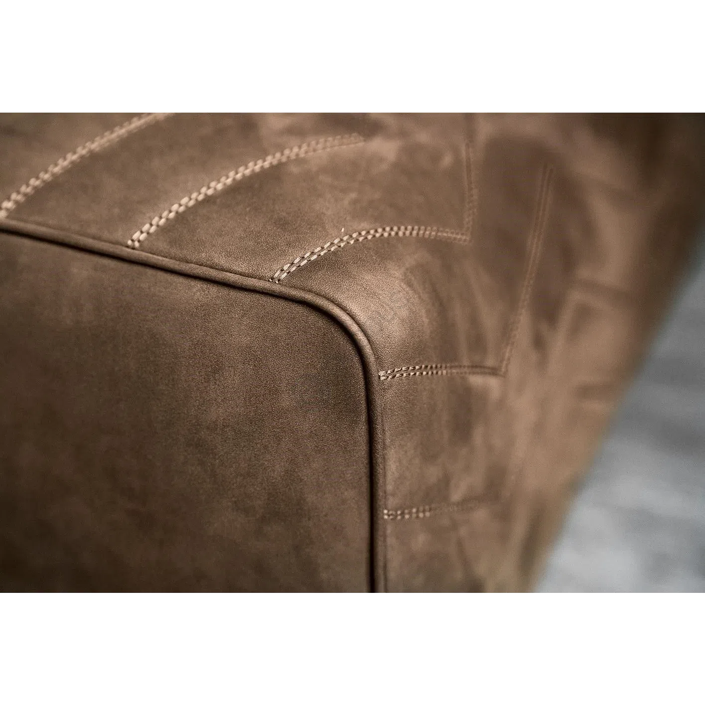 Ottoman MINOTTI Quincy