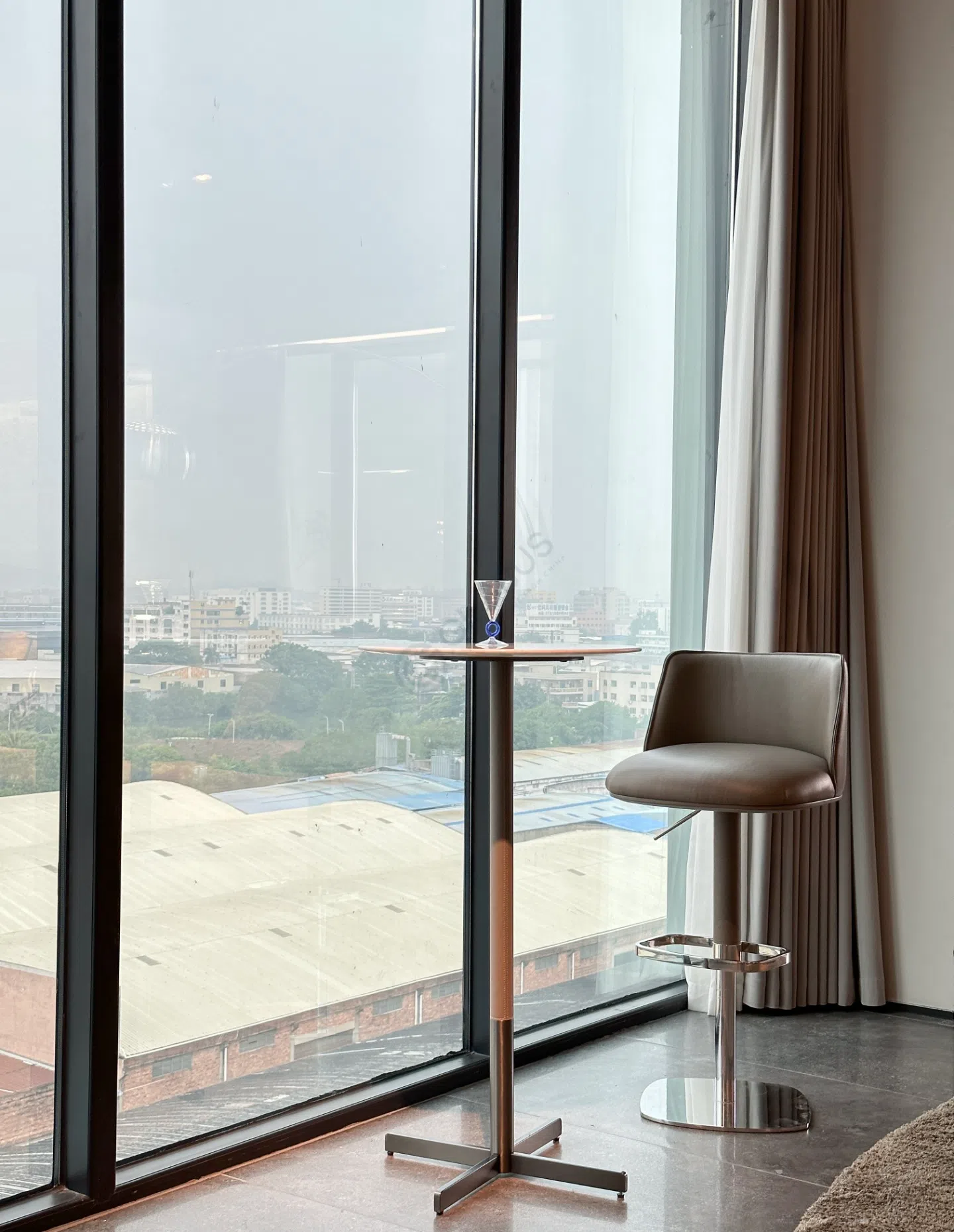 Bar table POLTRONA FRAU Bob