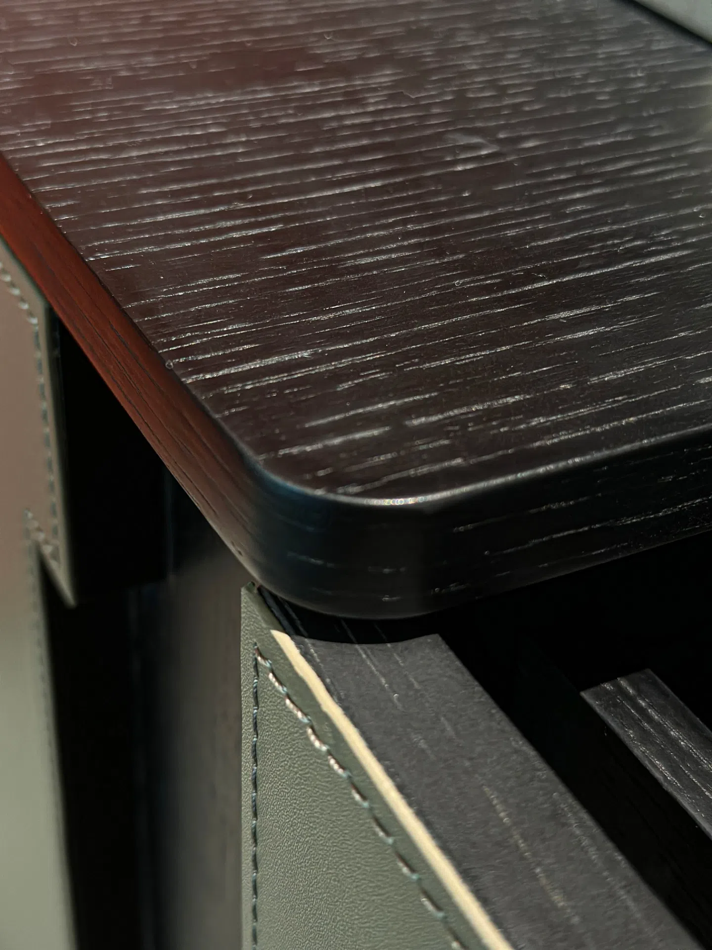 Bedside table POLTRONA FRAU Fidelio Notte