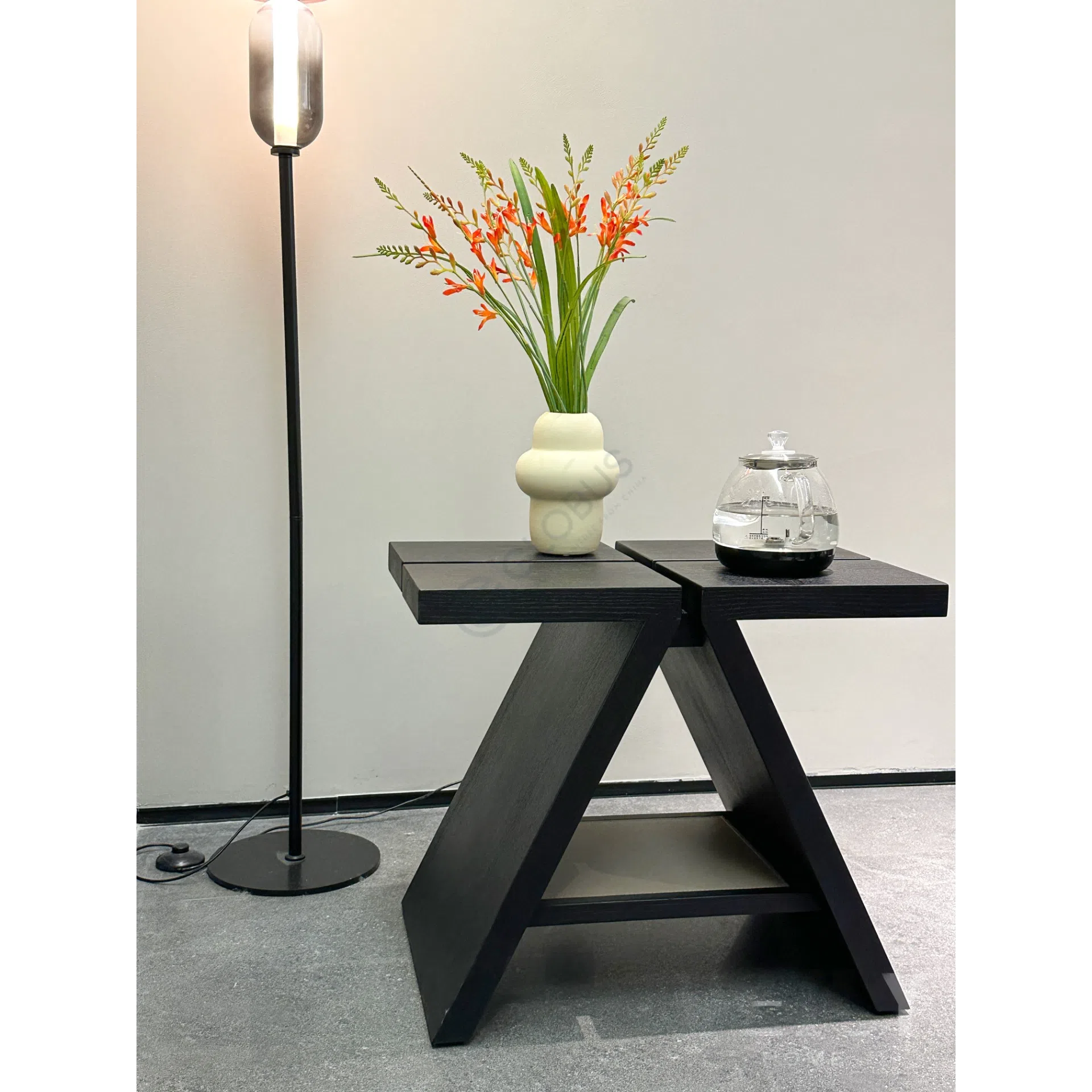 Side table FOGIA Supersolid Object 1