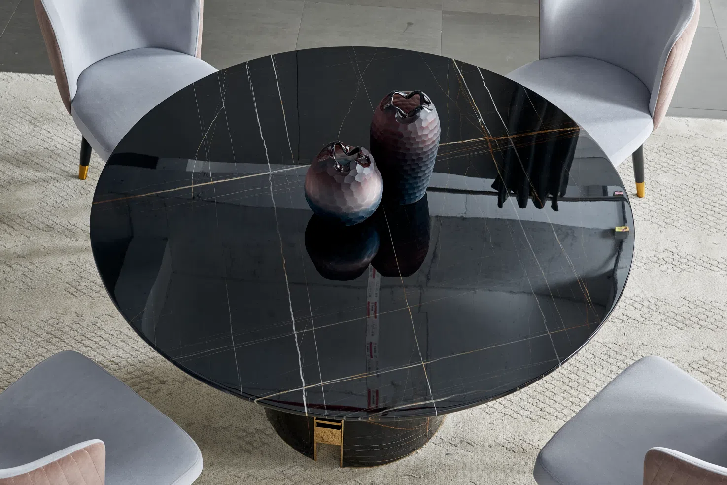 Dining table Petardo