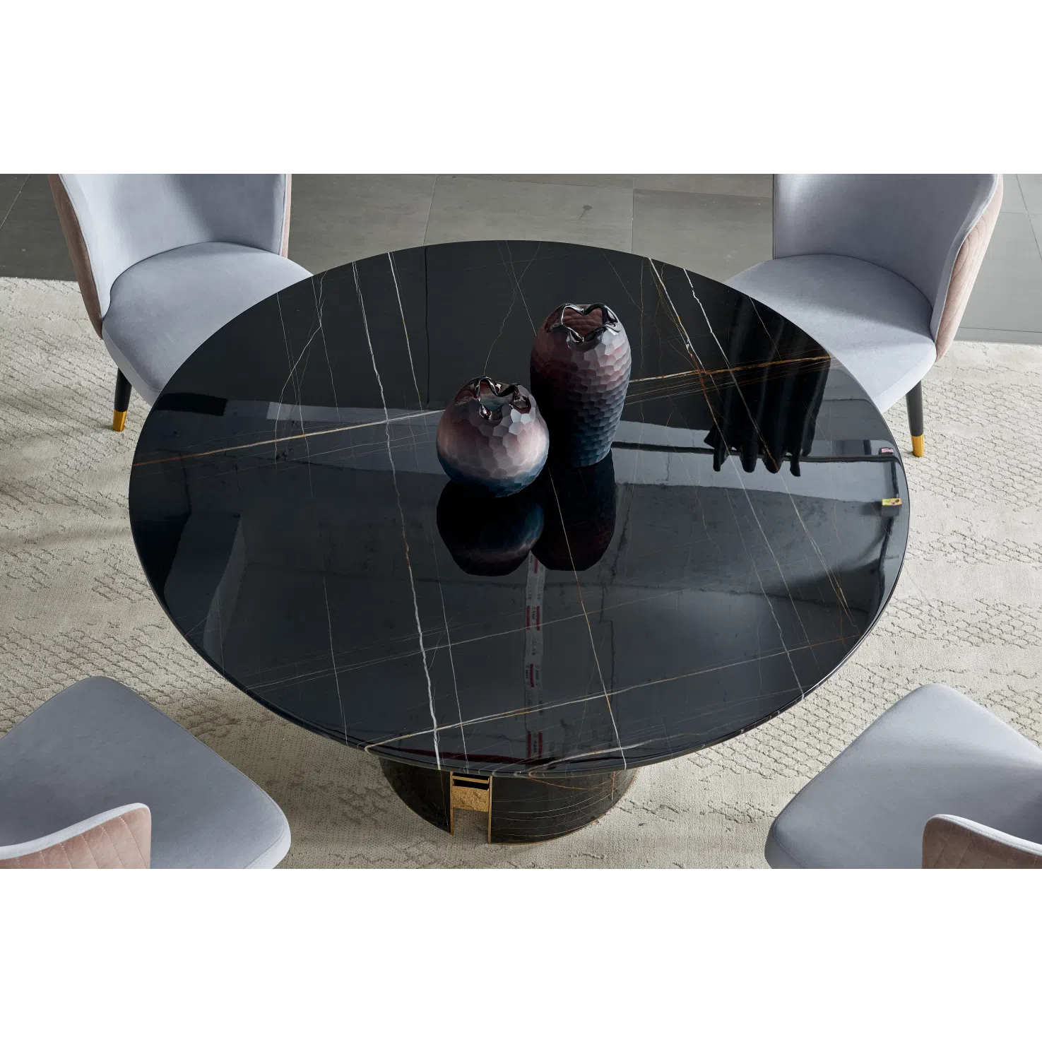 Dining table Petardo