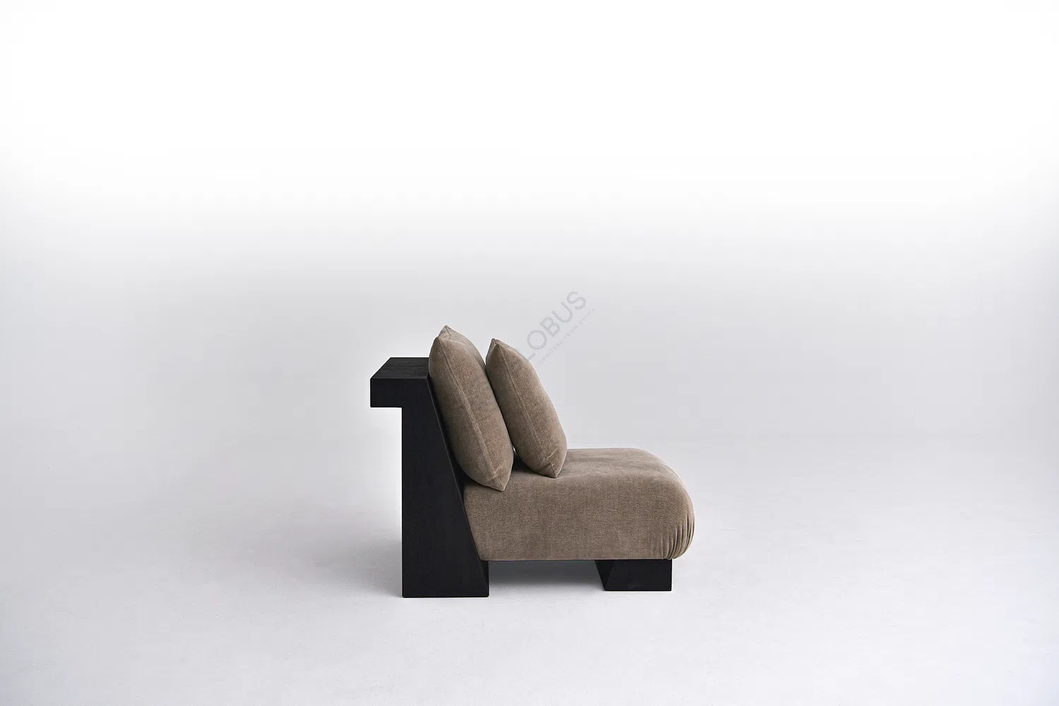 Armchair Abbondanza