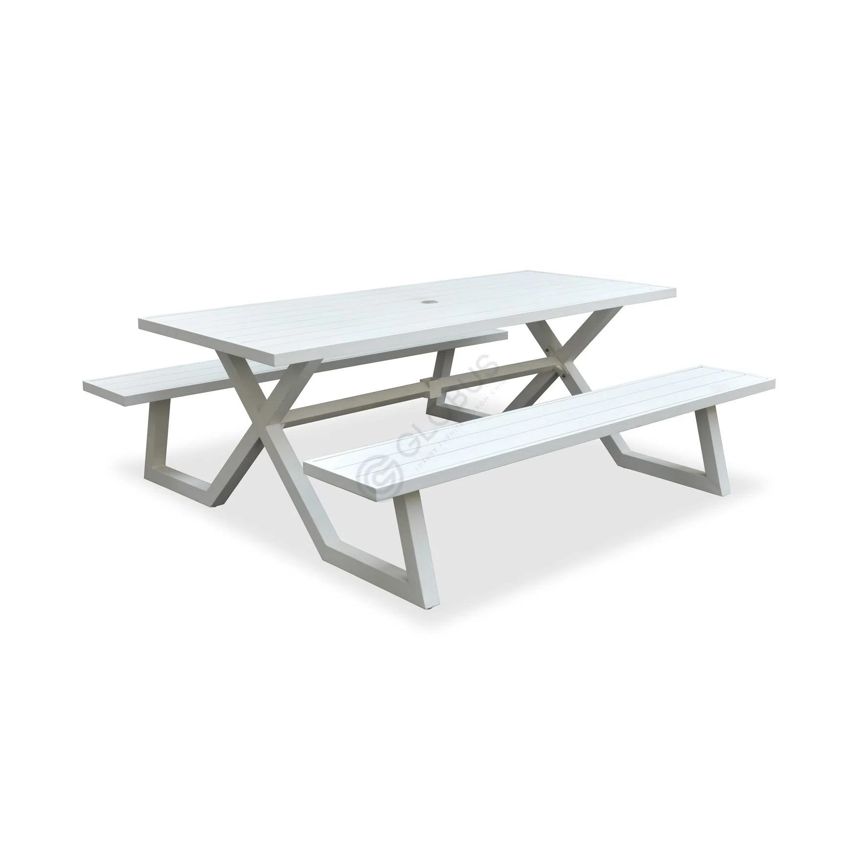 Outdoor dining table Pettegolezzo