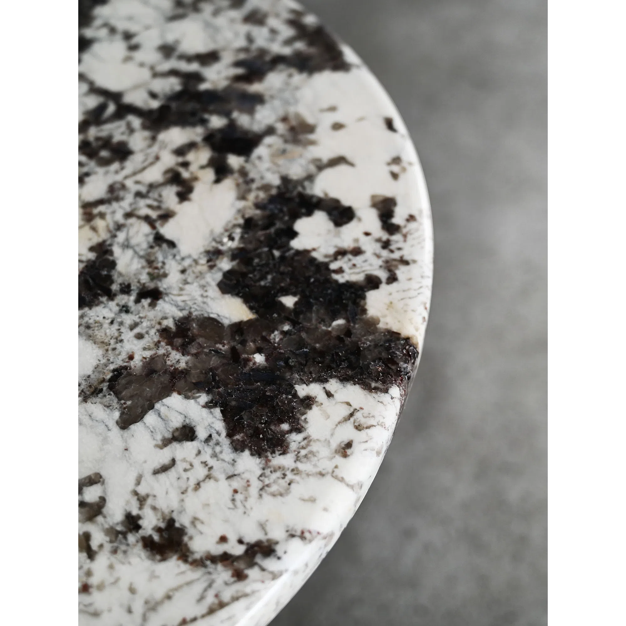 Coffee table Tulipano