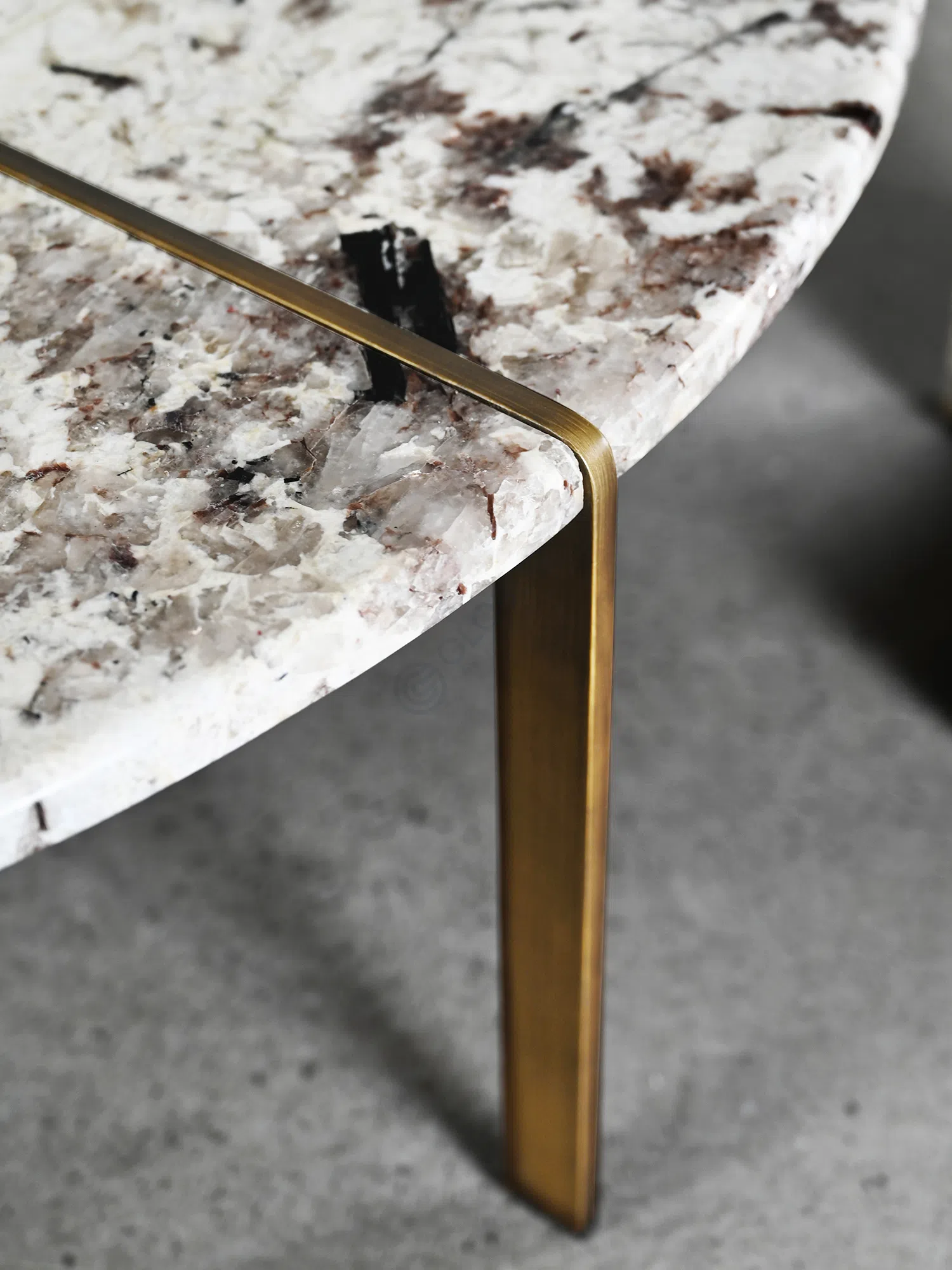 Coffee table Tulipano