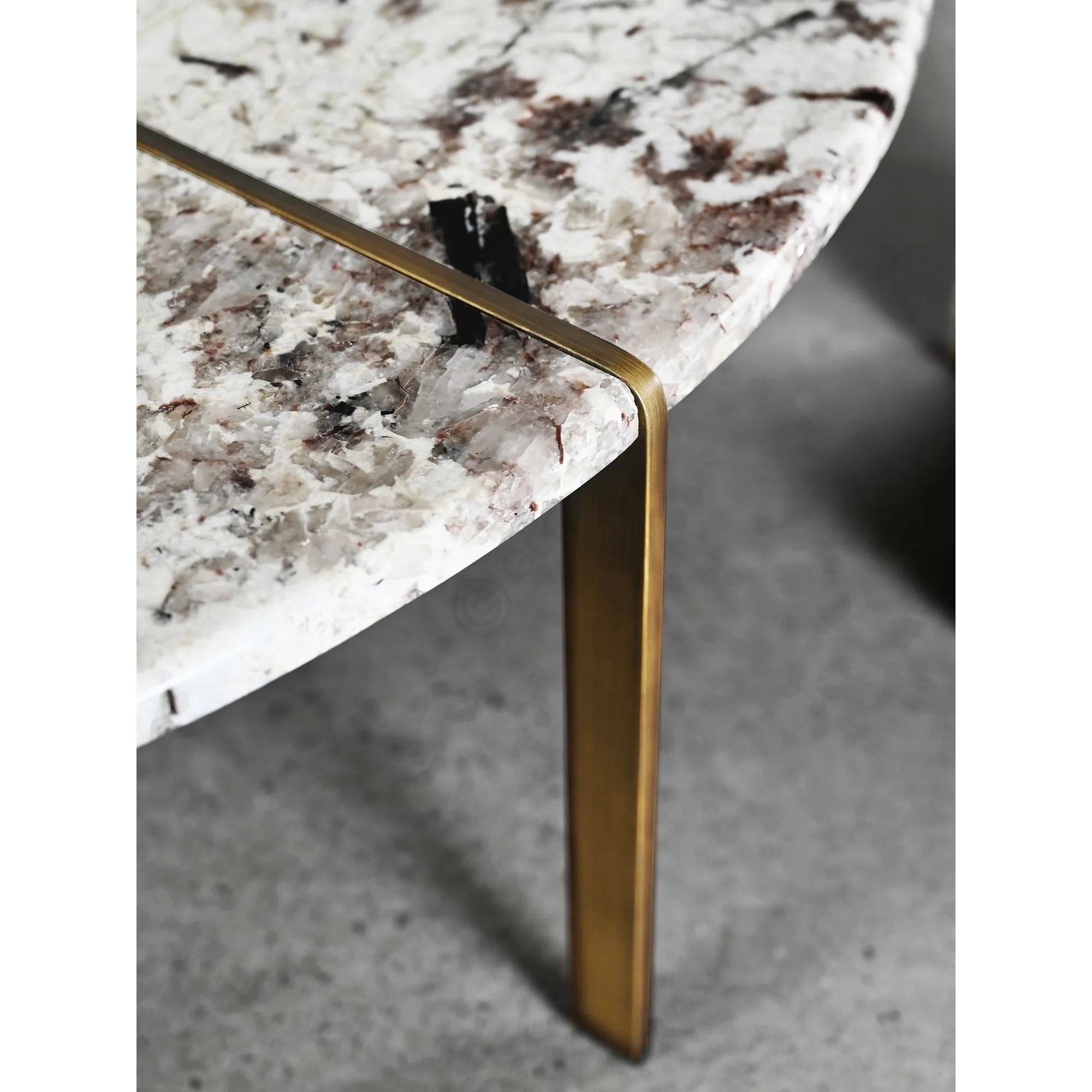 Coffee table Tulipano