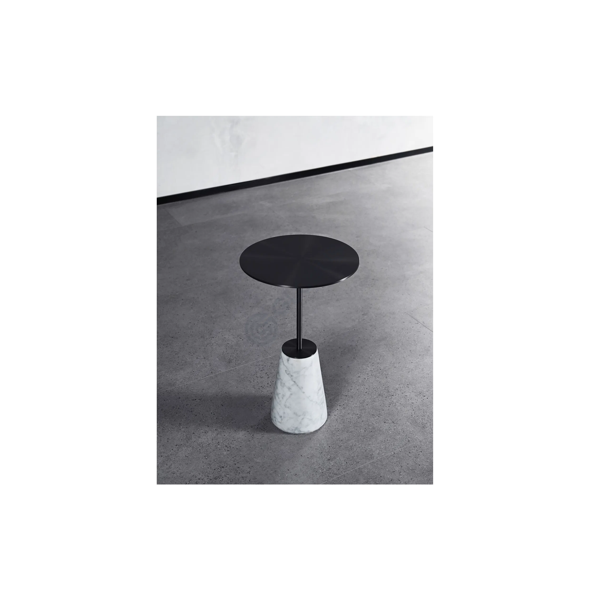 Side table Ciclamino
