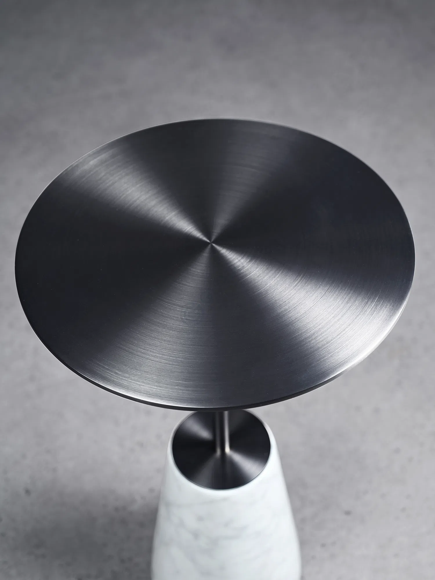 Side table Ciclamino