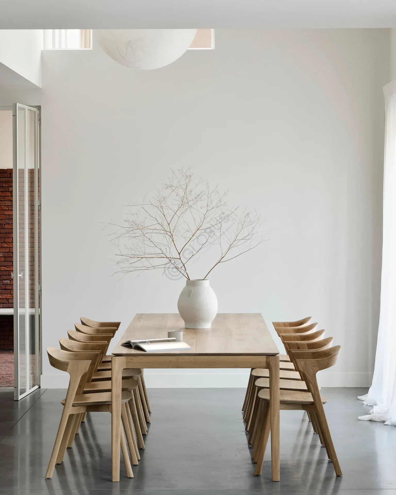Dining table ETHNICRAFT Bok