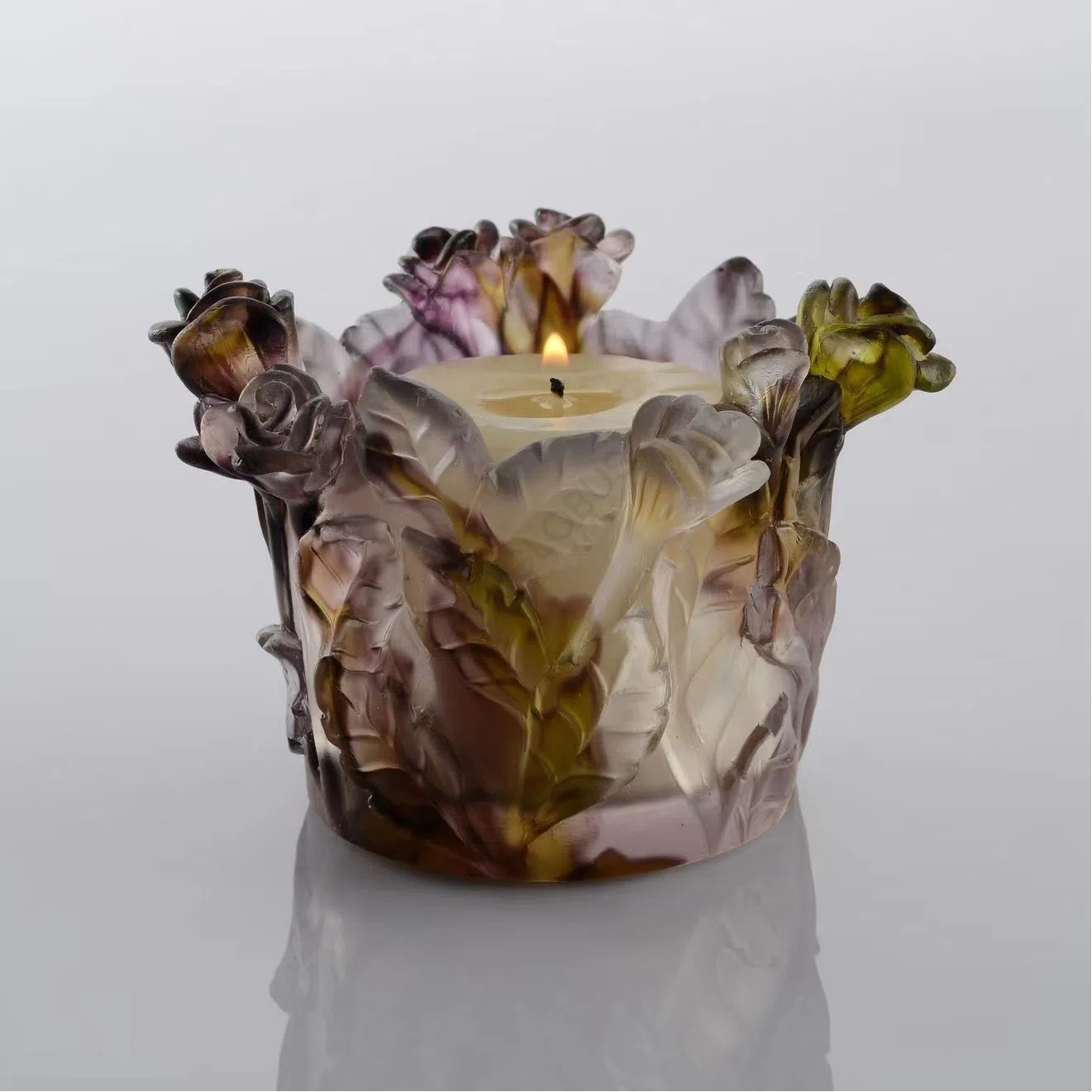 Candlestick Nivium