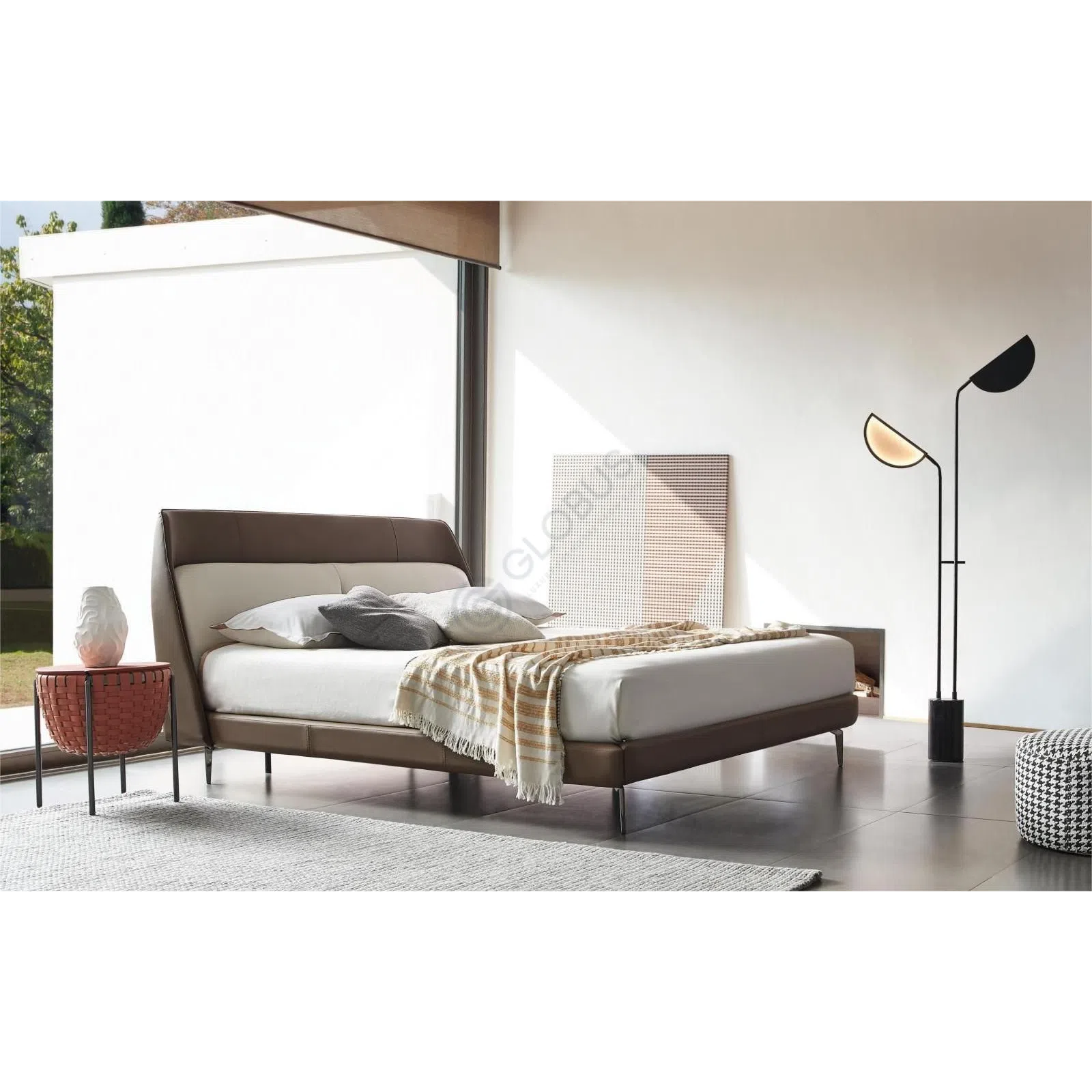 Bed POLTRONA FRAU Coupe