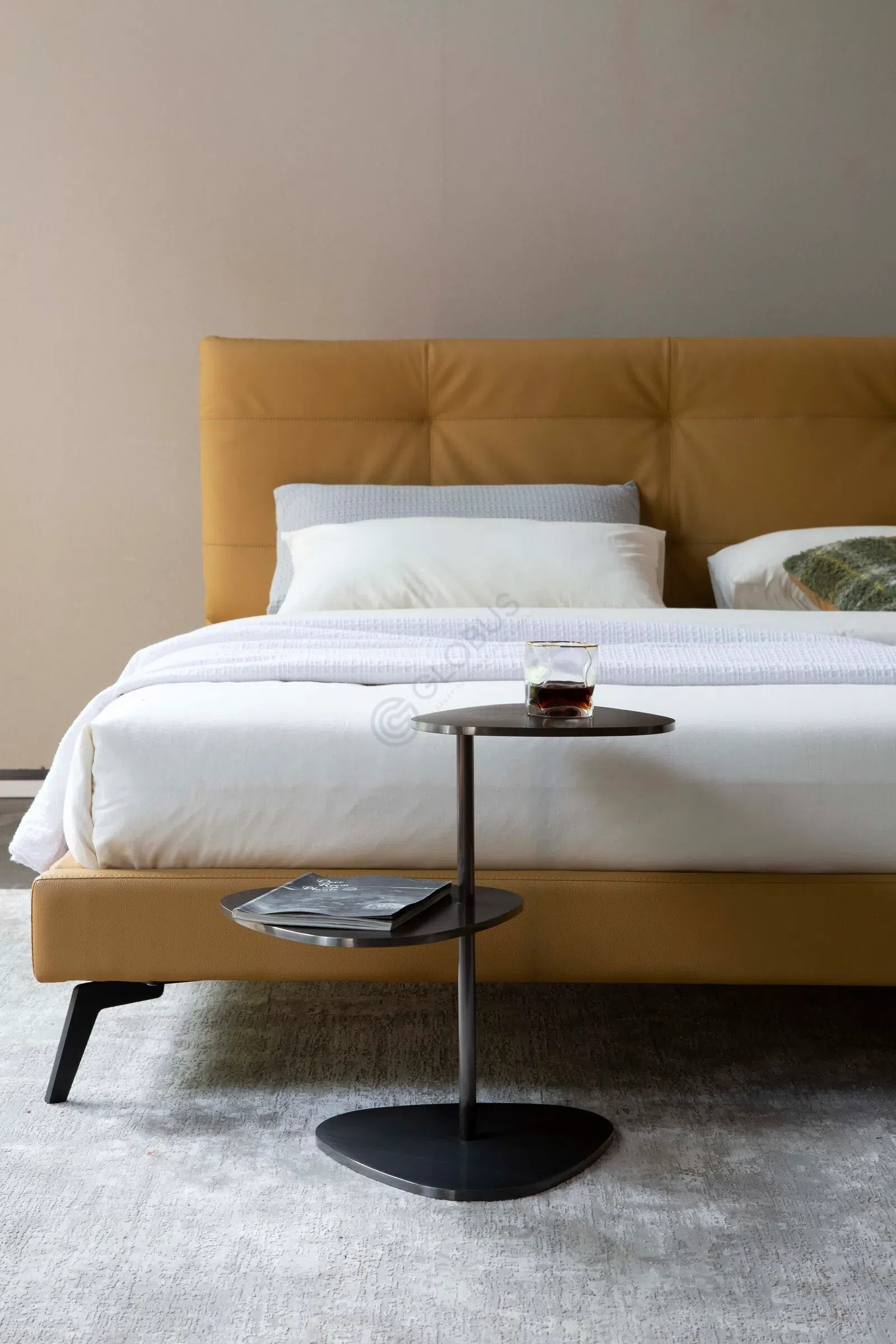 Side table DESIREE Yori