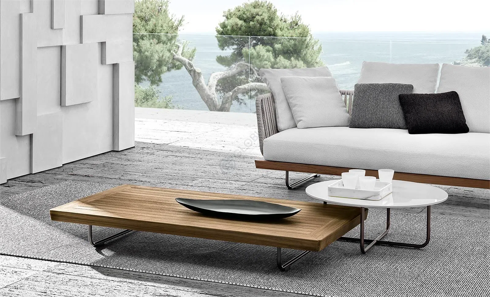 Outdoor coffee table MINOTTI Sunray