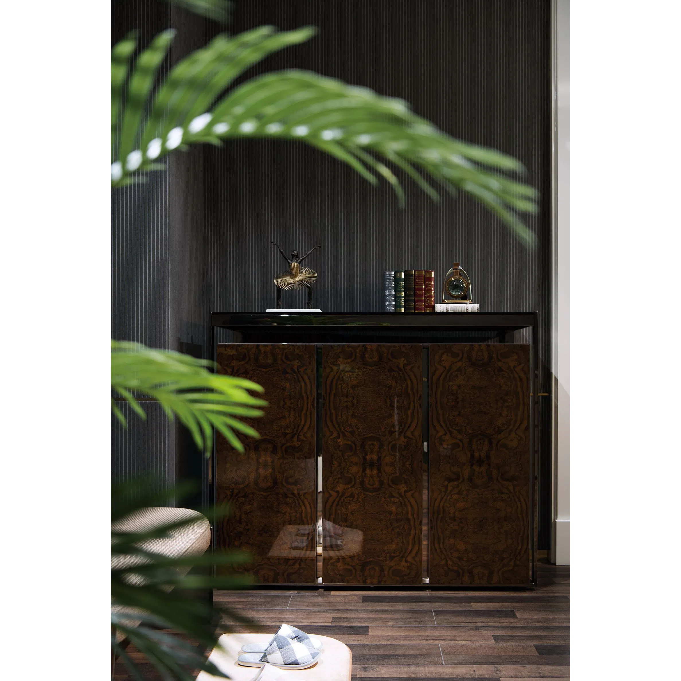 Shoe cabinet BENTLEY Ambassador