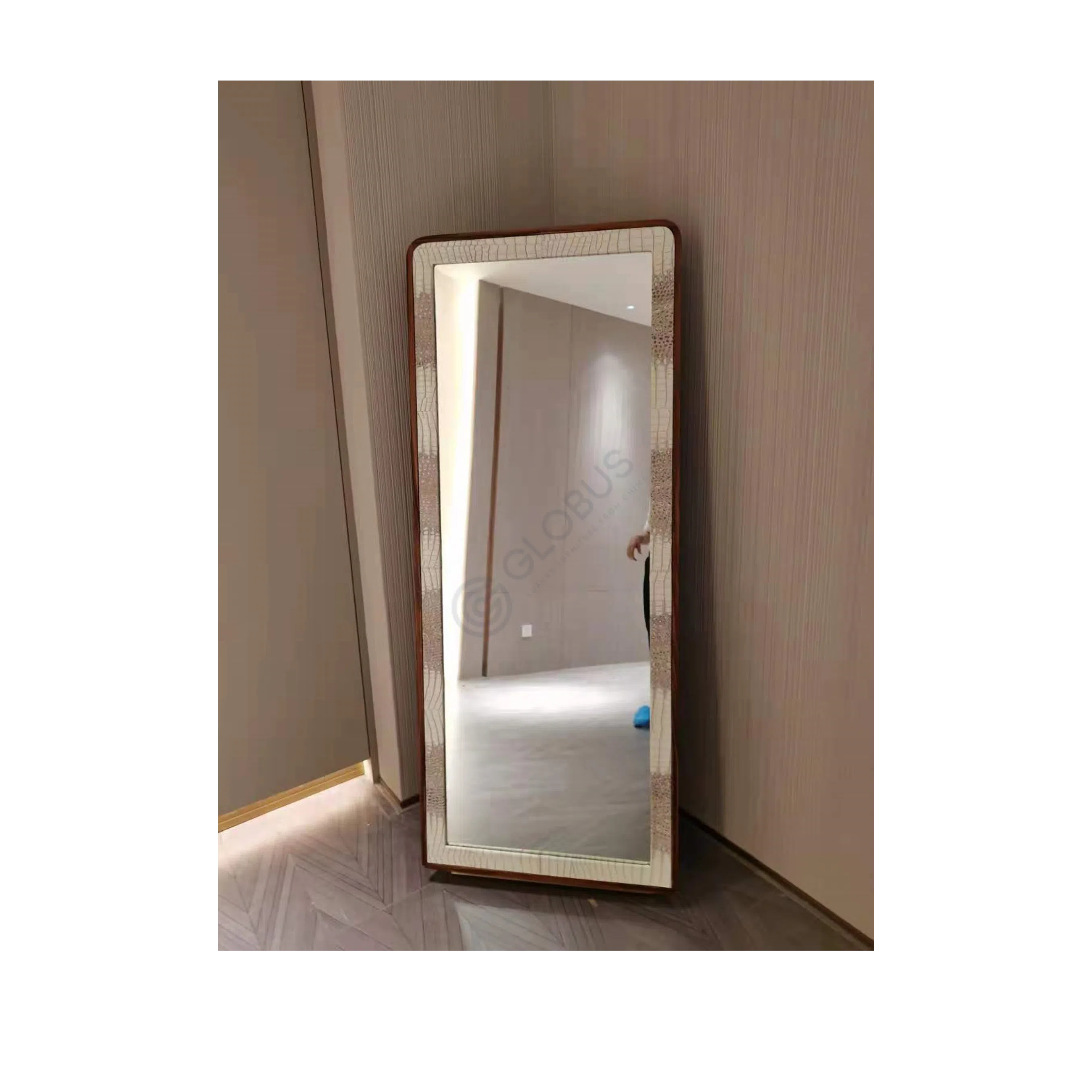 Mirror Vociferando