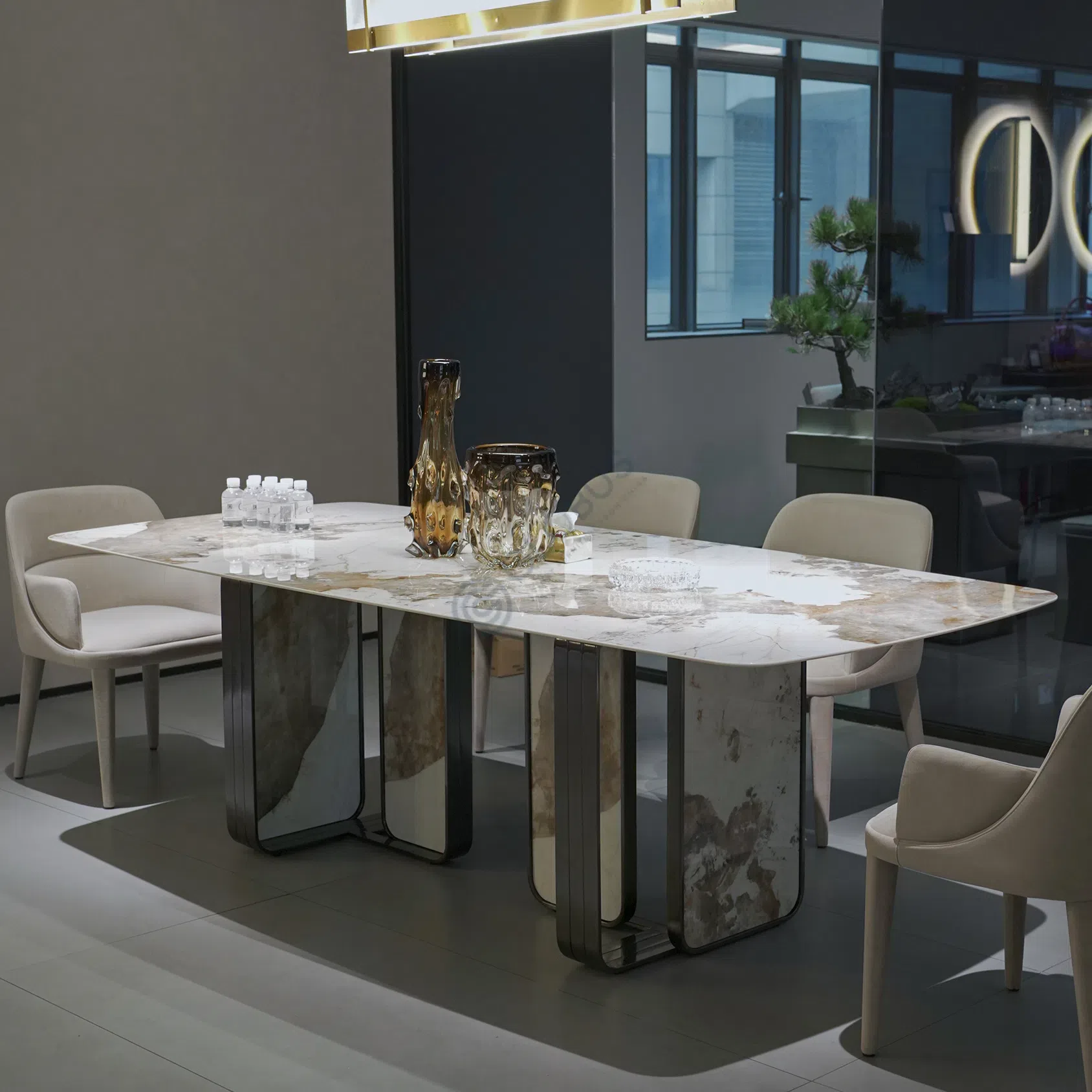 Dining table HESSENTIA Nova