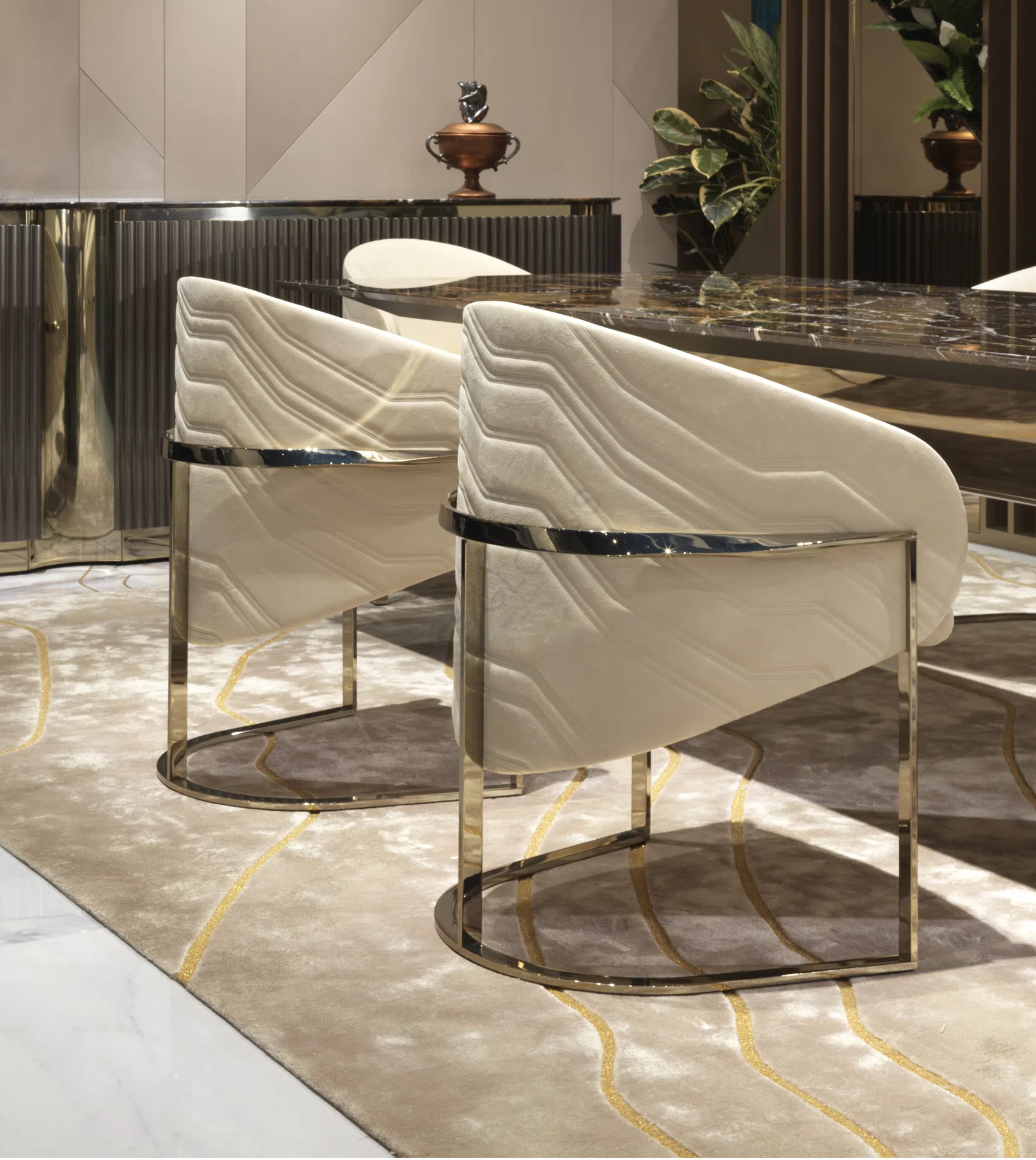 Dining chair VISIONNAIRE Cloud