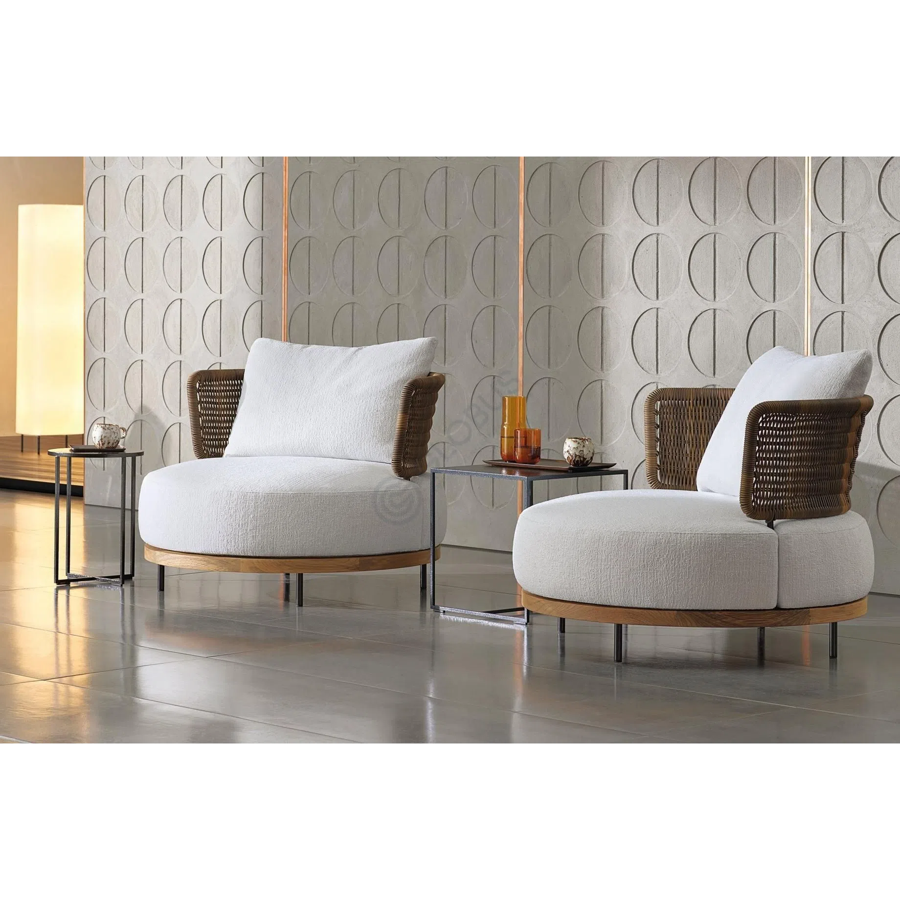 Outdoor armchair MINOTTI Quadrado
