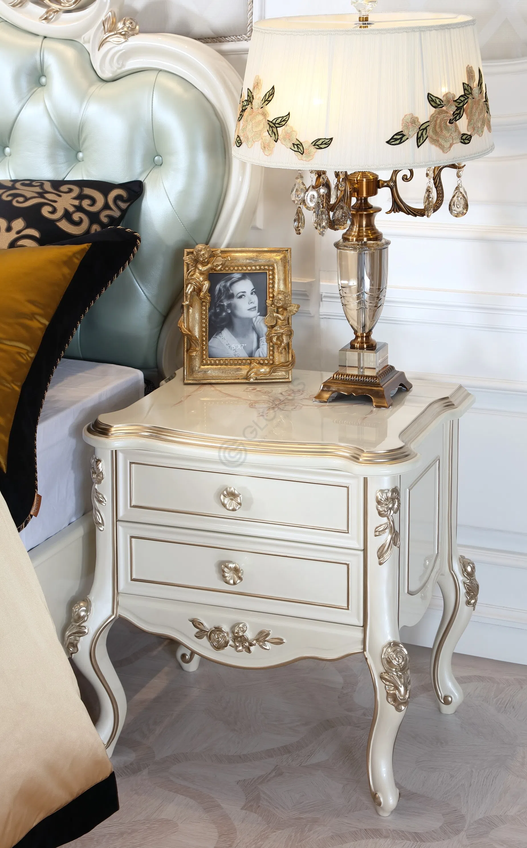 Bedside table Robustezza